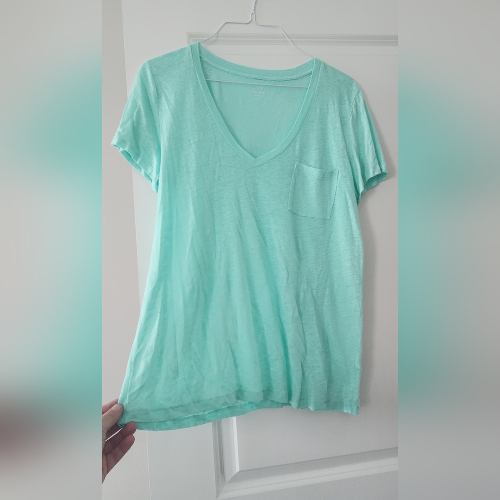 NWT J. Crew Size L 100% Linen V-Neck Relaxed Tee